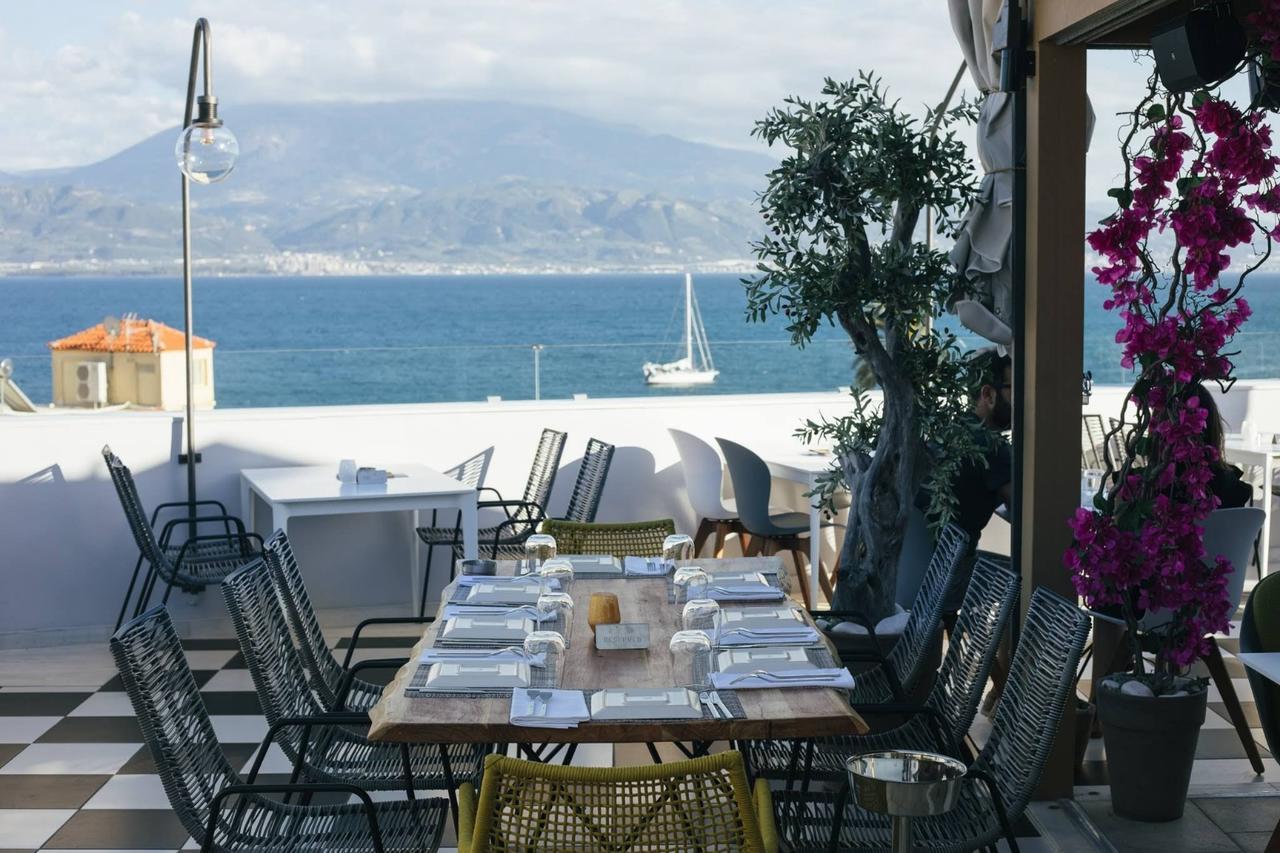 Amaryllis Hotel Nafpaktos Bagian luar foto